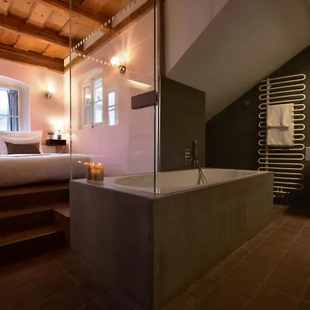 Design Hotel Neruda-2